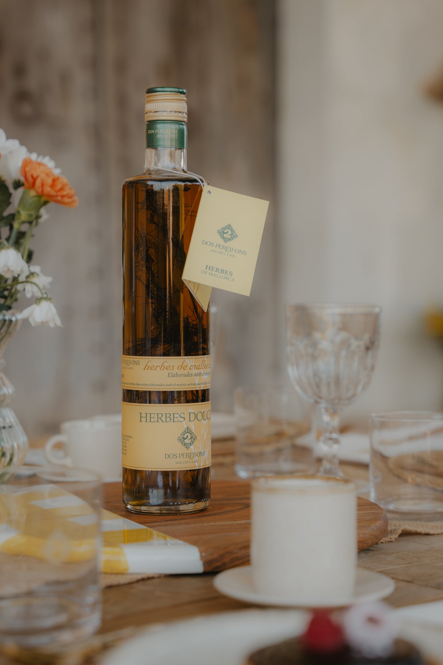 DOS PERELLONS Licor de Hierbas Mallorquinas Dulces